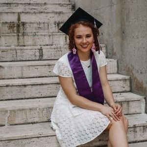 Meet your Posher, Suzanne